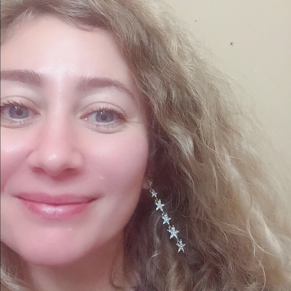 Meet your Posher, Katya